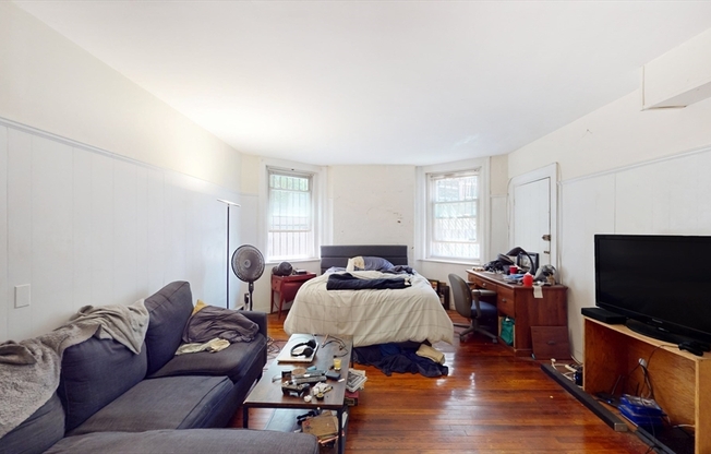1069 Beacon St.
