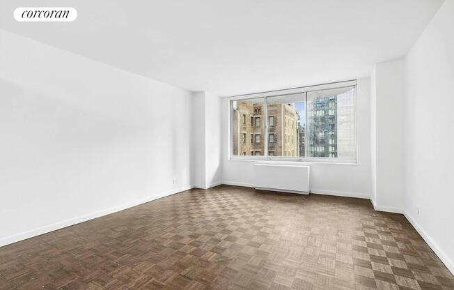 1 bed, 1 bath, 650 sqft, $4,200, Unit 16A