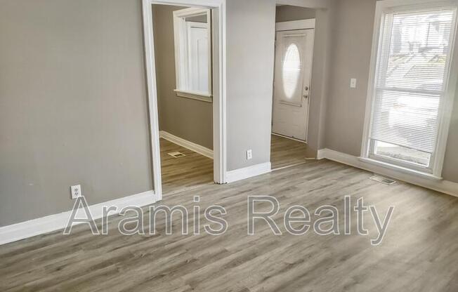 190 W DIXIE AVE SE