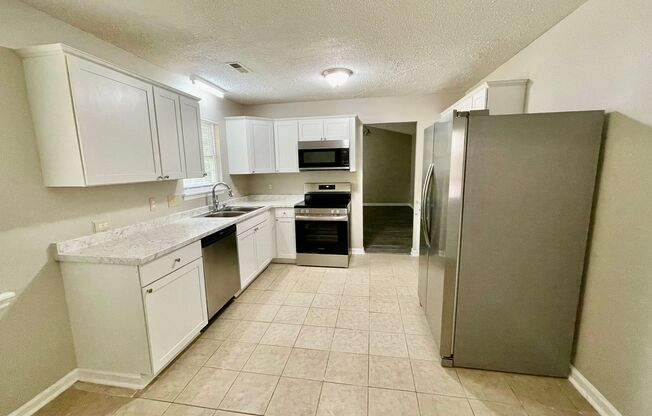 3 beds, 2 baths, $1,850