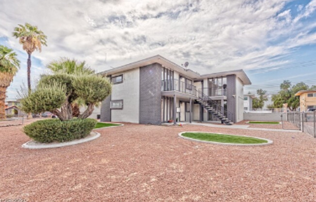 3381 Athens St. (DL)