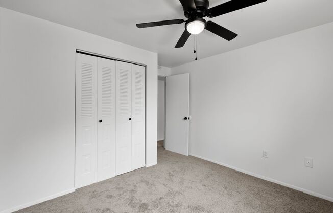 1 bed, 1 bath, 700 sqft, $849, Unit #106