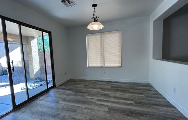 Beautifully Remodeled 3 Bedroom home that backs to the Golf Course