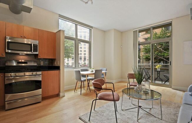 2 beds, 2 baths, $3,300, Unit # 105