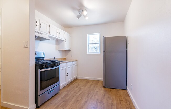 Rufina Street Apartments -3230