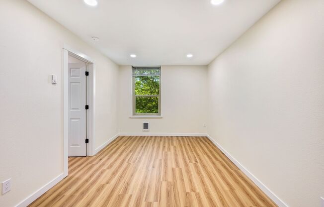 1 bed, 1 bath, 540 sqft, $1,415, Unit 1