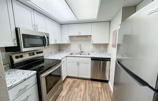 2 beds, 2 baths, 1,000 sqft, $1,325, Unit 303