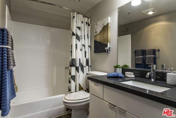 1425 N Alta Vista Blvd