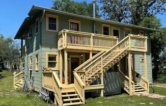 507 E. College Avenue