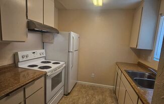 4 beds, 2 baths, $4,000, Unit 116 Westwood Street