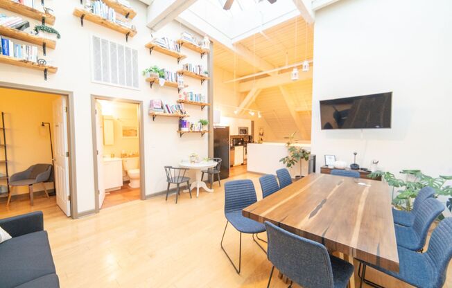 3 beds, 2 baths, 1,890 sqft, $2,500, Unit 331