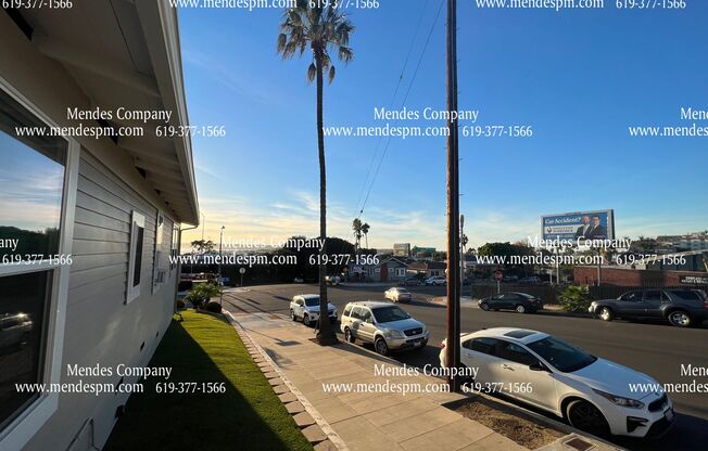 623 W KALMIA ST