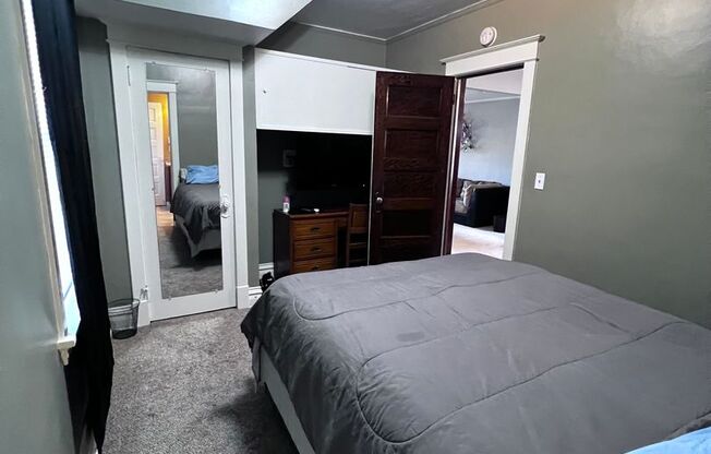 2 beds, 1 bath, 517 sqft, $1,400, Unit Unit 1 - Lower