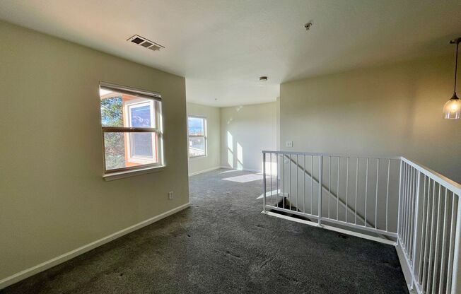 1 bed, 1 bath, 750 sqft, $1,994, Unit 202