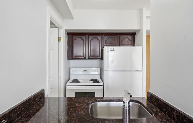 Studio, 1 bath, 650 sqft, $1,625, Unit 418-1206