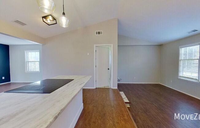 931 PINAFORE DR