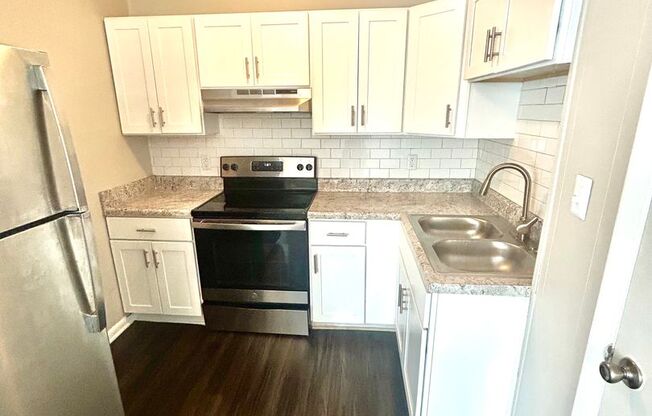 2 beds, 1.5 baths, 1,100 sqft, $1,090, Unit 719-D