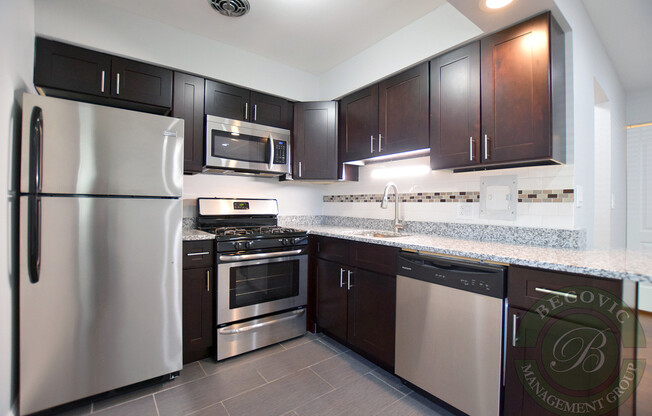Studio, 1 bath, 352 sqft, $1,550, Unit GN