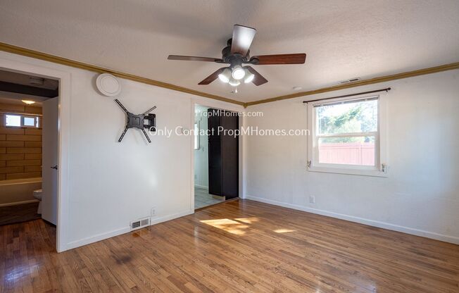 2 beds, 1 bath, $1,849