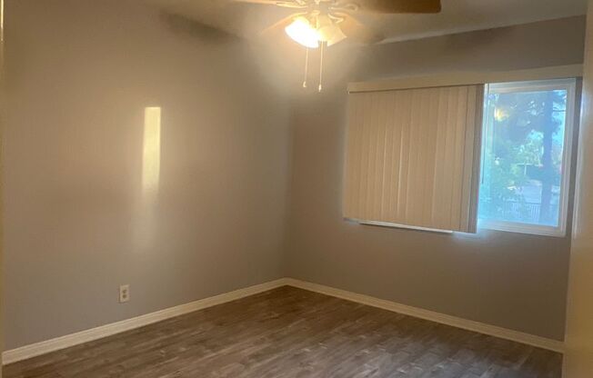 1 bed, 1 bath, $2,000, Unit 12