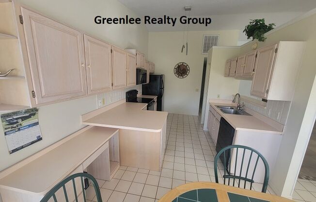 2 beds, 2 baths, $1,995