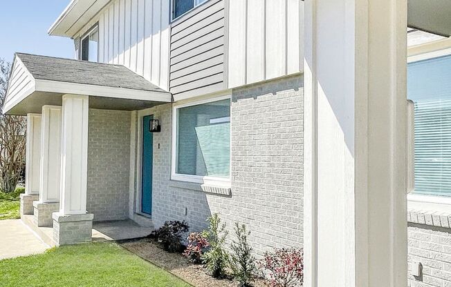 4 beds, 1 bath, 1,056 sqft, $1,550, Unit 80