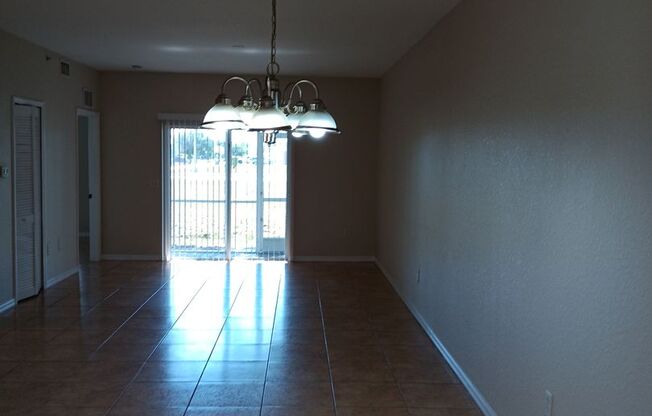 Beautiful all tile 3/2 in SE Cape Coral