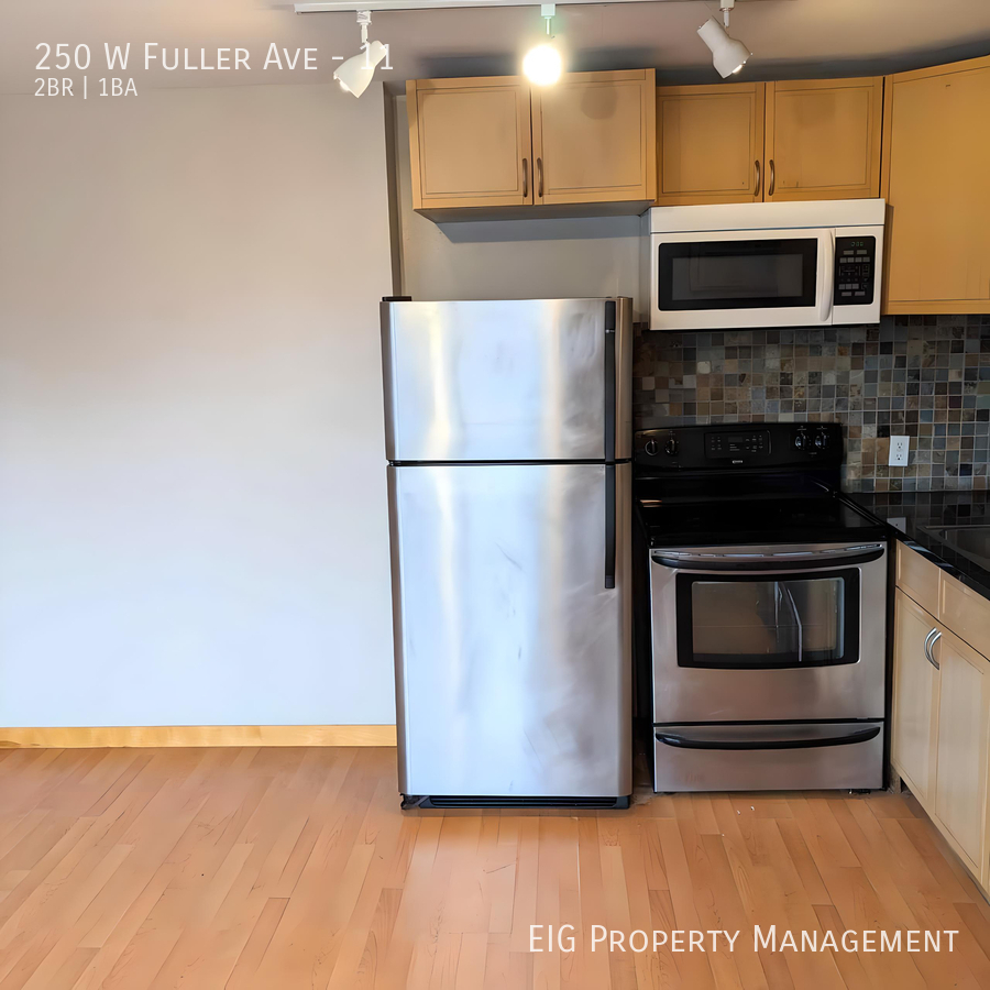 250 W Fuller Ave