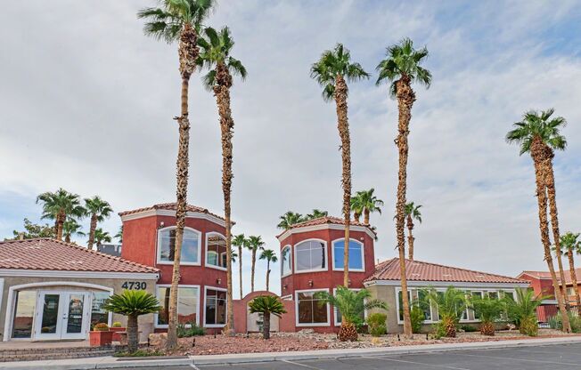 SPACIOUS 2BED/2BATH CONDO * SECOND FLOOR UNIT*