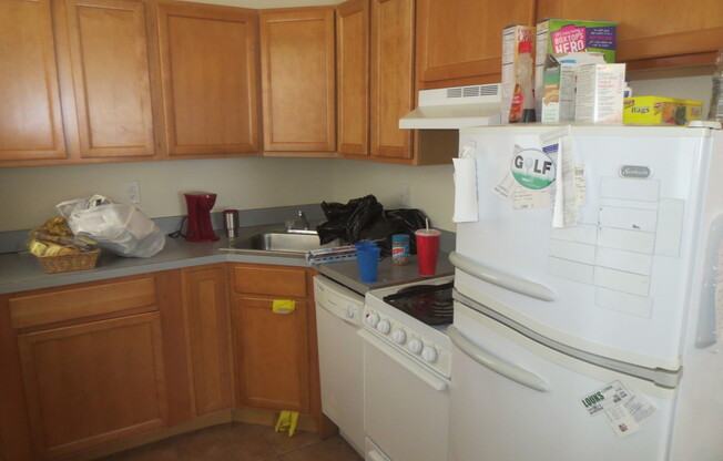 Studio, 1 bath, 425 sqft, $950, Unit 4801-A1