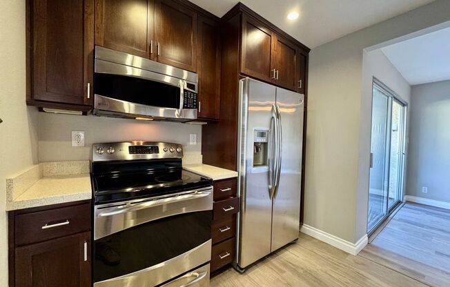 1 bed, 1 bath, $2,695, Unit Unit 211