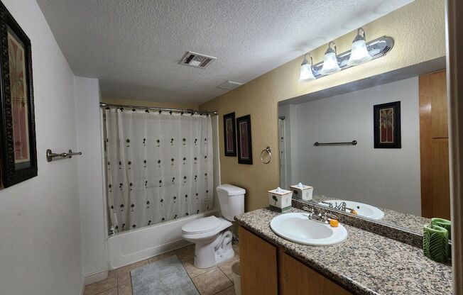 2 beds, 2 baths, $1,675, Unit # 2069