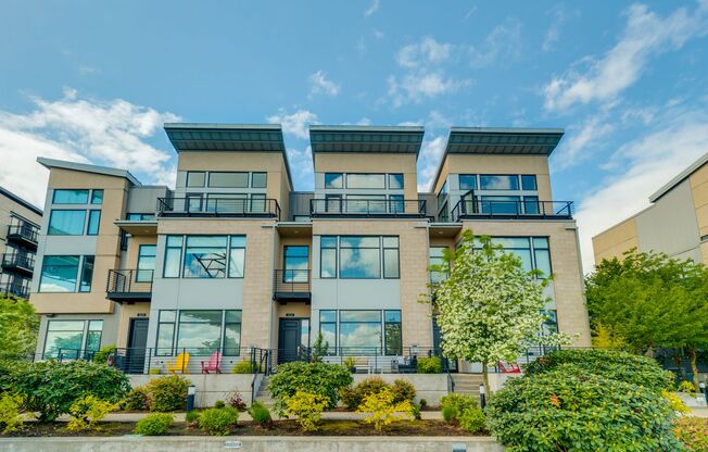 Waterfront Living at the Riverscape Townhomes