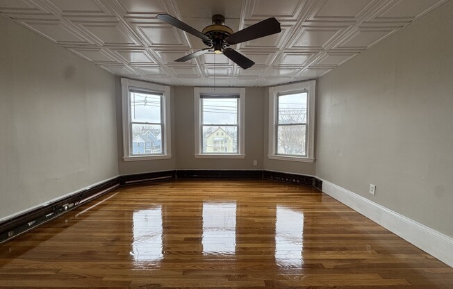17 EDMANDS ST