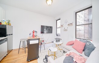456 9 AVE