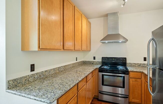 Studio, 1 bath, 359 sqft, $1,325, Unit 205
