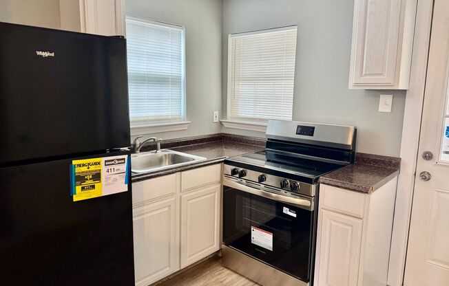 807 E Southcross Blvd