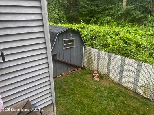 207 LORRAINE LOOP