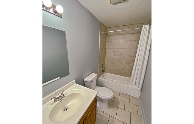 Redman Avenue 4602 - 4608