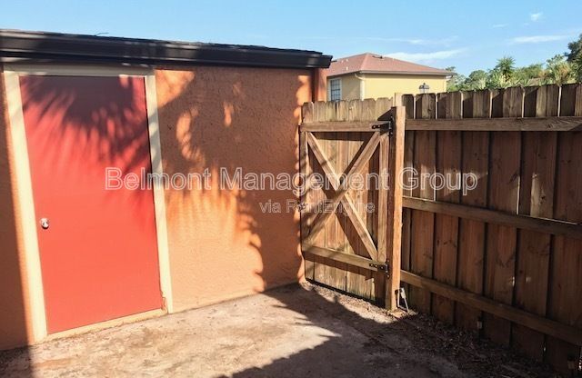 2 beds, 2.5 baths, 1,031 sqft, $1,575, Unit 89