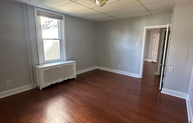 230 Sharon ave