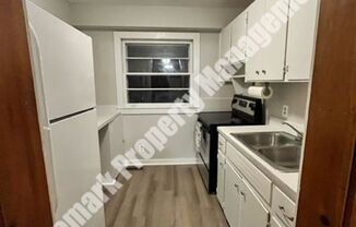 1 bed, 1 bath, 863 sqft, $1,100, Unit B