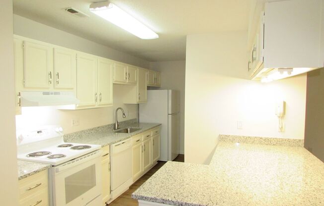 2 Bed, 2 Bath Condo - Desirable Location - Golf Course View