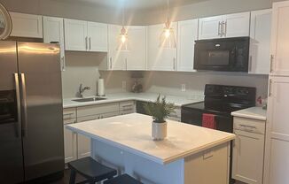 1 bed, 1 bath, $1,800, Unit # B 20