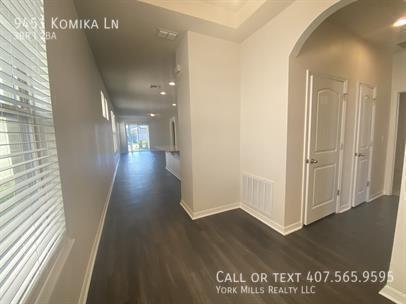 9451 KOMIKA LN