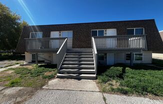 5033 Hawthorne Rd # 9-12