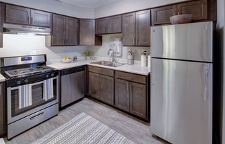 Stainless Steel Appliances at Carol Stream Crossing, Carol Stream, IL