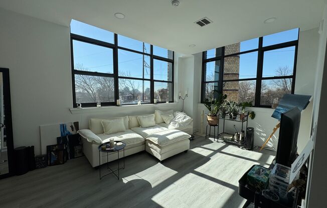 1600 West Hunting Park - Residential