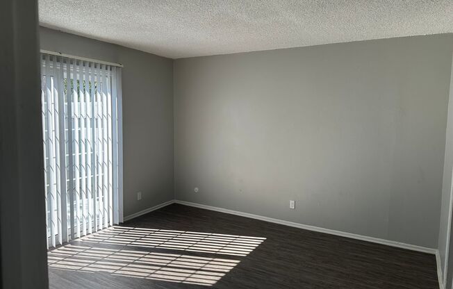 2 beds, 1.5 baths, 866 sqft, $3,050, Unit 801U1