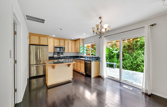 3 BEDS & 2.5 BATH SINGLE FAMILY HOUSE FOR RENT
